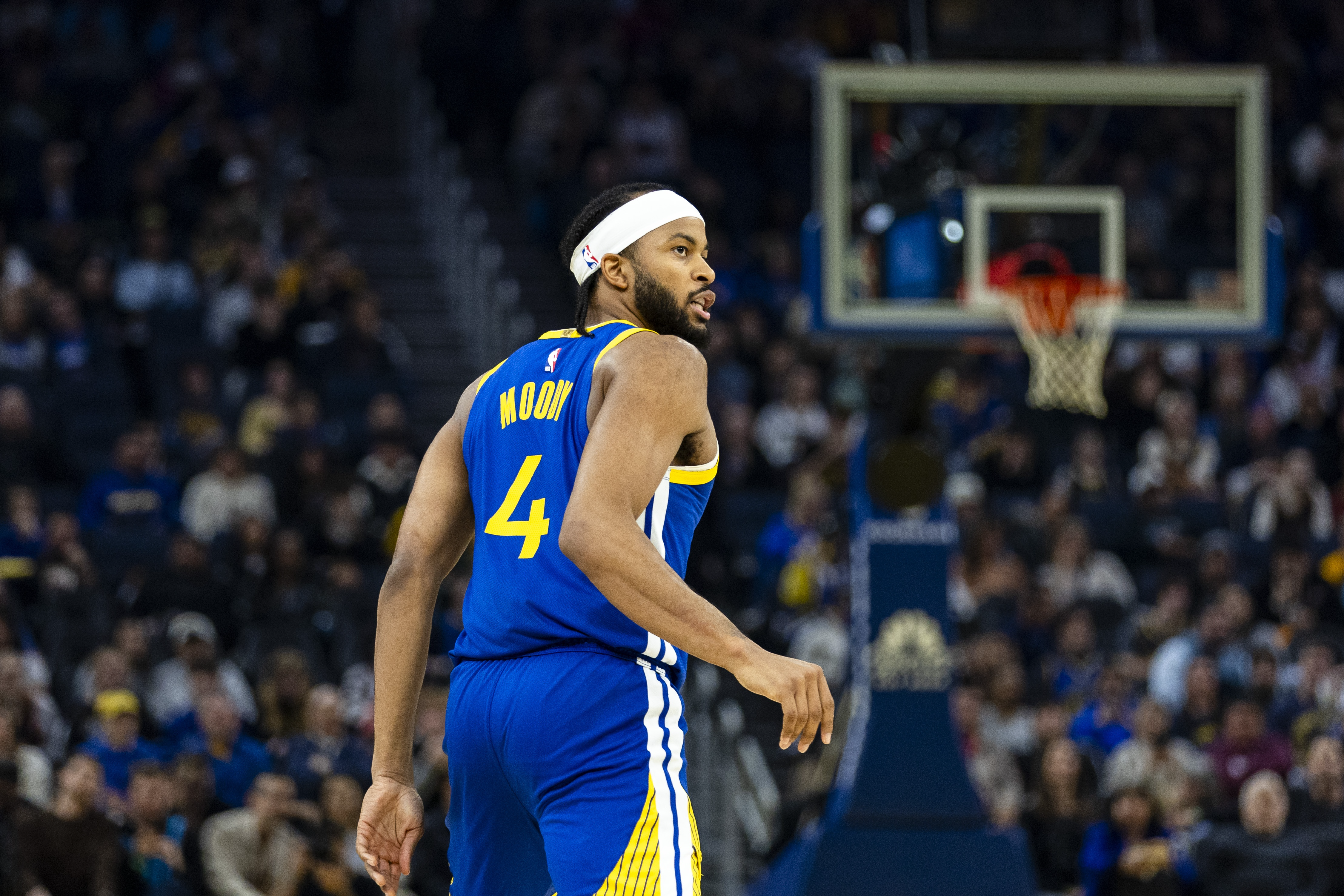 勇士终于狠下心来交易，库明加穆迪波杰等均可交易，组建超级豪阵|国王|洛杉矶湖人队|密尔沃基雄鹿队|布鲁克林篮网队|金州勇士队_新浪新闻