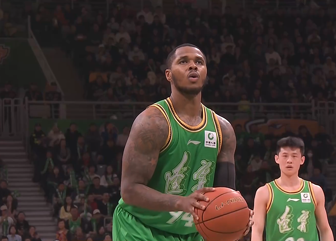 PG-重磅引援得0分1板，辽宁队丢了西瓜捡了芝麻！球迷：快点送走