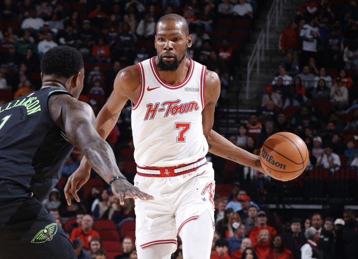 PG-18中5+三分8中1!杜兰特18+6+8复仇鹈鹕 超德克升历史总分第6|火箭|凯文·杜兰特|史密斯|德克·诺维茨基|投篮_新浪体育_新浪新闻